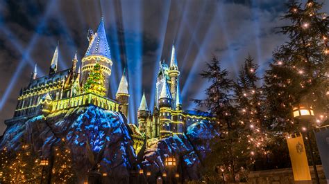 Universal Studios Hollywood seasonal events return for holiday season