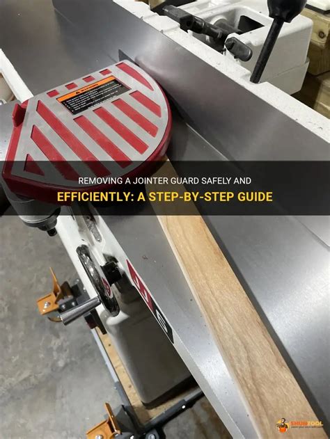 Universal jointer guard.  Personally, I don't feel to comfortable using it witho...