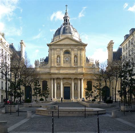 Université paris-sorbonne. Université Paris 1 Panthéon-Sorbonne occupies some of Paris's greatest architectural treasures. Based for centuries on a large campus in the Latin Quarter of Paris, the university has been expanding since the 1970s by building new facilities in other parts of the capital and its region. 