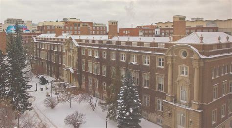 University of Alberta History in the Gutters: A Critical ...