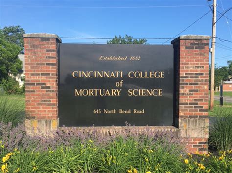 University of cincinnati mortuary.  See how hard classes are at Cincin...
