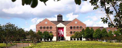 University of houston sugar land. The University of Houston at Sugar Land is celebrating 30-years of UH in Fort Bend County. “Our history of growth is rooted in community and support for higher education,” … 
