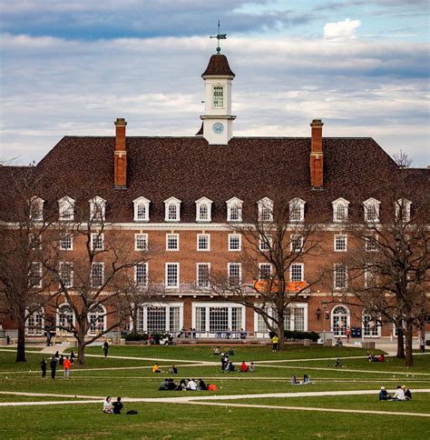 University of illinois urbana champaign. Get started with your search for top-ranked schools in Illinois. Discover which colleges offer programs that fit your needs. Updated April 7, 2023 thebestschools.org is an advertis... 
