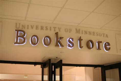 University of mn bookstore. Mar 15, 2024 · Carlson School of Management 321 Nineteenth Avenue South Minneapolis, MN 55455-0438 612-625-0027 · 877-625-6468 csom@umn.edu 