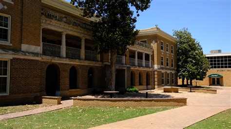 University of science and arts of oklahoma. Located in Chickasha, Science & Arts is the only Oklahoma college to be named a National Historic District on the National Register of Historic Places. Website. https://usao.edu. Industry ... 