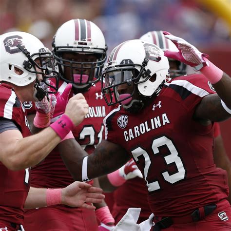 This category is for American football players at the University of South Carolina. Mark Fleetwood Pages in category "South Carolina Gamecocks football players" The following 200 pages are in this category, out of approximately 284 total. This list may not reflect recent changes. (previous page) * List of South Carolina …