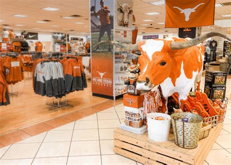 Universitycoop - About Us. The only not-for-profit Longhorn store bringing down the cost of course materials for Longhorn students since 1896! Founded in 1896, The Co-op’s original mission was to …
