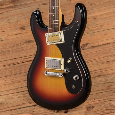 Univox Hi Flyer Vintage Guitar® magazine