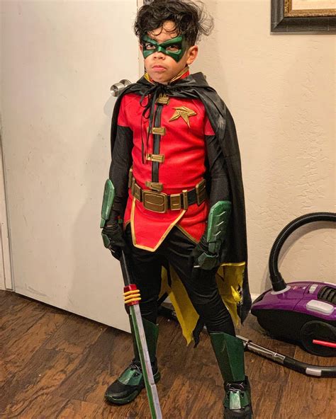 Unleash Your Inner Damian Wayne: A Comprehensive Guide to Robin Cosplay