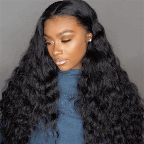 Unleash Your Inner Wave with the Alluring Wavy Day Wig