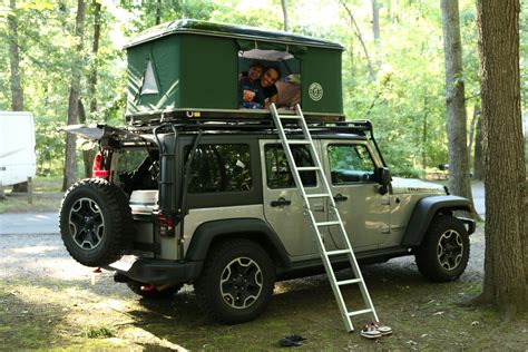 Unlock Adventure with the Ultimate Wrangler Roof Top Tent