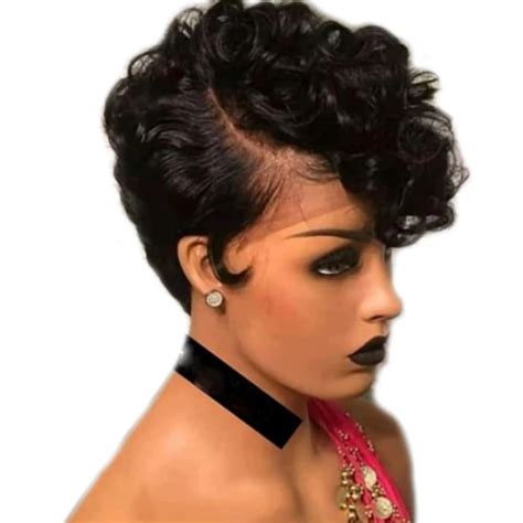 Unlock Your Style with the Enchanting World of Lace Short Wigs