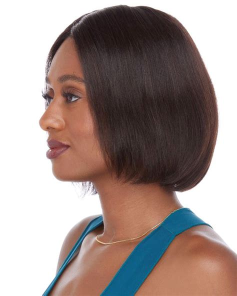 Unveiling the Allure of Lace Front Wigs UK Human Hair: A Guide to Excellence