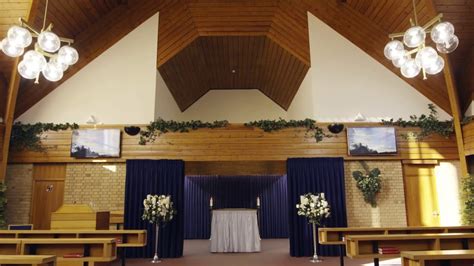 Upcoming funerals at easthampstead crematorium. .  <a href=http://schreible...