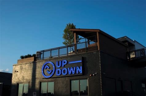 Updown nashville. Up-Down is an arcade bar featuring games from the ‘80s and ‘90s, pinball machines, skeeball alleys, Nintendo 64 console gaming, and more. All games cost just 25 cents. Our drink menu includes an extensive craft … 