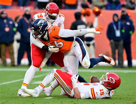 Upon Further Review: How Broncos’ pass rush managed to contain Chiefs QB Patrick Mahomes in win