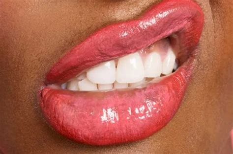 Upper lip is twitching. Here are some recommendations for preventing chapped lips: Here are some recommendations for preventing chapped lips: Here are some recommendations for soothing chapped and sore li... 