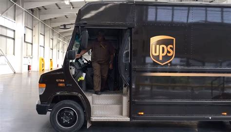Ups delivery driver with own car. Things To Know About Ups delivery driver with own car. 