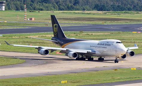 Ups pilot pay. Feb 27, 2024 · How Much Do UPS Pilots Make? How much UPS pilots earn depends on the number of flight hours during the bid period, years of experience, and the type of aircraft they’re navigating. An FO can make about $60,000 in his first year and about $300,000 in his 15th year. 