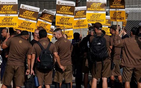Ups teamsters strike. .  <a href=https://qurban.gpserpong.info/assets/images/9gjbt...
