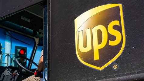 1.21%. €930.8M. UPS | Complete United Parcel Service Inc. Cl B stock n