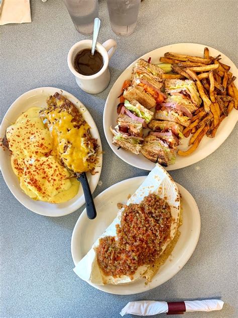 Uptowner cafe grand. The Uptowner Cafe On Grand: Cajun Breakfast will change your life. - See 90 traveler reviews, 48 candid photos, and great deals for Saint Paul, MN, at Tripadvisor. 
