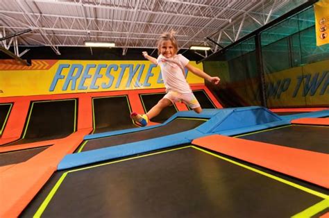 Urban air bellingham. Urban Air Adventure Park Bellingham is 35,000 square feet of awesome! More than just a trampoline park, with olympic style trampolines, rope course, indoor coaster, ninja warrior course, soft play ... 