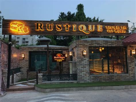 4 days ago · Restaurants near Err Urban Rusti