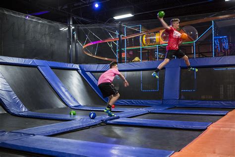 Urban.air bangor. Urban Air Adventure Park will join the South Portland location to become the second Maine location for the nationwide chain of more than 140 indoor “adventure” centers. Bangor, ME 23 