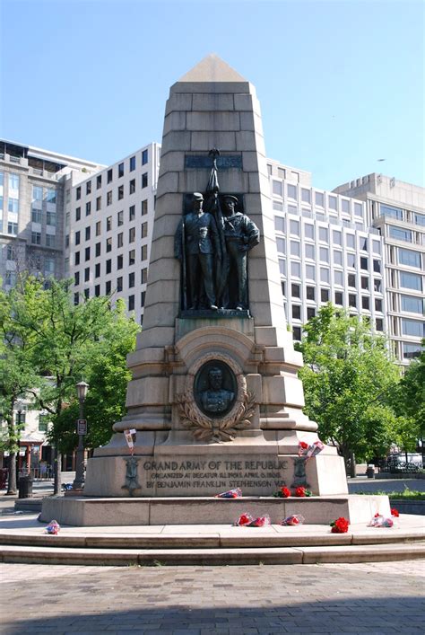 Us navy memorial. The Navy Memorial hosts various events, Messes, and programs throughout the year to connect and celebrate Navy Chiefs from commands worldwide. LEARN MORE To learn more about the National Chief’s Mess, contact Victor Smith at vsmith@navymemorial.org or (202) 380-0716. 