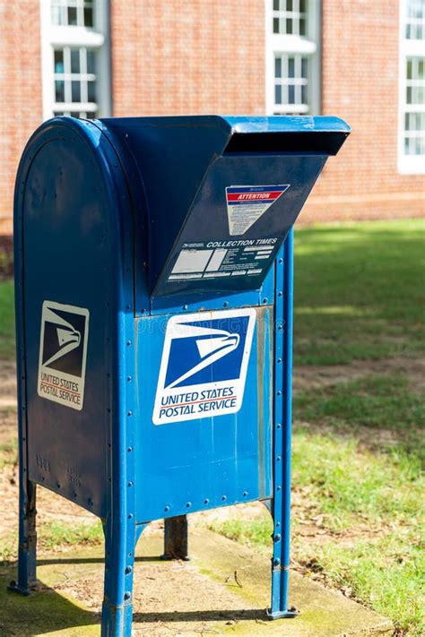 Us postage drop off. How do I print a Click-N-Ship label? - USPS.com FAQs. Find out how to use the online service Click-N-Ship to create and print shipping labels for domestic and international packages. Learn how to pay, schedule pickups, track shipments, and more with Click-N-Ship. 
