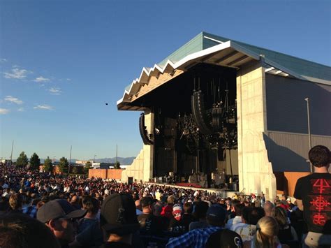 Usana amphitheatre reviews. Middle Reserved sections feature 12 lettered rows of seating in Sections 201 and 203 (Rows A-L), while Section 202 is smaller with just 6 lettered rows of seating (Rows A-F). 300 Level (301-306) The largest group of seats at Utah First Credit Union Amphitheatre are located in sections 301-306. Sections have as many as 27 lettered rows of ... 