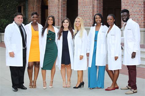 Watch the Keck School of Medicine of USC White Coat Ceremony here and celebrate the journey of the MD Class of 2027.