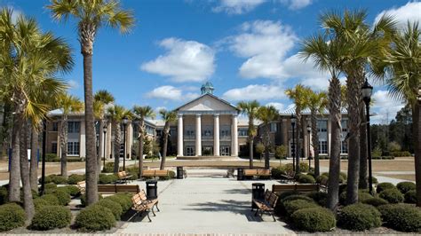 Usc of beaufort. University of South Carolina Beaufort is a public institution that was founded in 1959. It has a total undergraduate enrollment of 2,053 (fall 2022), and the campus size … 