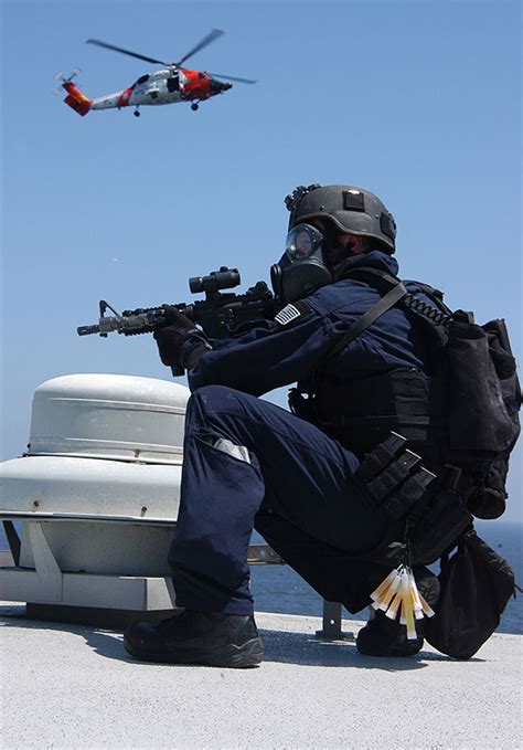 Uscg msrt. The Coast Guard’s Maritime Security Response Team (MSRT) from Virginia participates in a training evolution in Hyannis, Mass., Oct. 22, 2015. (U.S. Coast Guard photo/Ross Ruddell) 