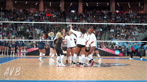 Earlier this week, both No. 6 Texas volleyball and No. 11 Washington State came back from losing their first set and met the expectations of a challenging match. However, after four sets on Friday night,... No. 6 Texas …. 