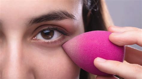 Use A Beauty Blender Makeup Sponge In Different …