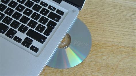Use Terminal to Eject a Stuck CD DVD