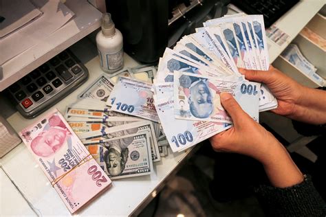 Use the "Swap currencies"-Button to make Turkish Lira the default currency.