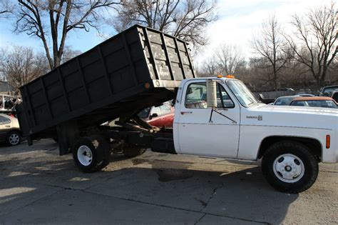 Used Chevrolet Trucks for Sale in Council Bluffs, IA