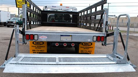 Used Flatbed W Liftgate for sale. Tommy Gate equipment