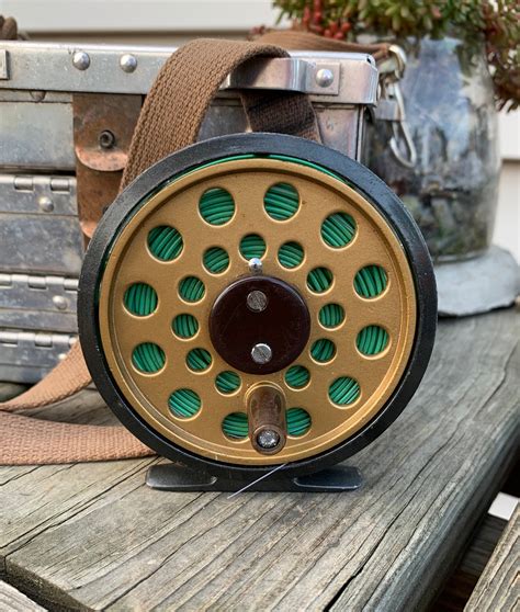 Used Fly Reels, Hardy ASR 4000 Fly Fishing Reel - Comes With 2 Spools and  Line.