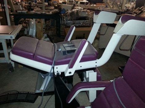 Used Gyn Chairs for sale. Midmark equipment & more Machinio