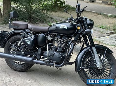 Used Royal Enfield Bullet in Delhi-Jaipur expressway