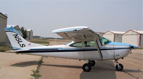 Plane & Pilot: Why The Cessna 182 Skylane Is A Top Used Plane Plane & Pilot: Cessna 182 Skylane NXi: We Fly It First Jonathan Welsh This Cessna 182 Skylane offers a practical.... 