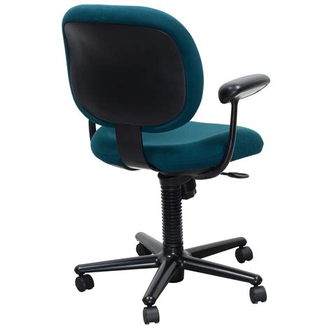 Used desk chair. Used Office Chairs. If you’re looking to upgrade your workplace with quality used office seating, turn to the professionals at LOF Furniture. At our used office furniture shop, you’ll find high-quality furniture at affordable prices. When you order any of our chairs, we’ll back your purchase with a 3-month warranty for your … 