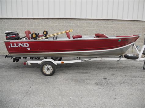 Used lund boats for sale. Lund was founded on providing a premium quality in small fishing boats. The Lund WC 16 rises to the top for a 16' utility fishing boat. Lund is proud to be a part of your fondest fishing memories, be it camping, hunting, or fishing. The Lund WC utility boats provide a smooth ride and a perfect small fishing boat experience. 