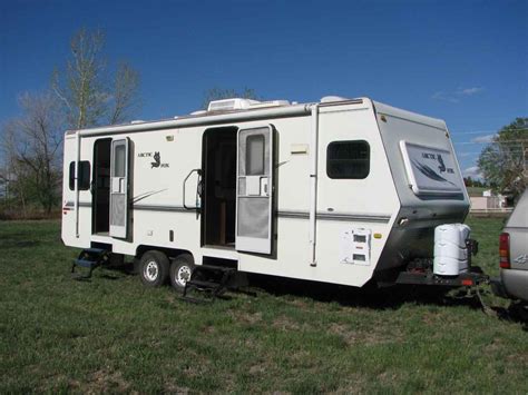 Used 2023 Northwood Arctic Fox 35-5Z. Used Fifth Wheel in Needleville, Texas 77461. Stock #359989 - Like New 2023 Northwood Arctic Fox 35-5ZNorthwood is the only true 4 seasons camper and is the best insulated and best built by any manufacturers.If you're looking for quality and luxury, this 2023 Artic Fox 35-5Z has it all.. 