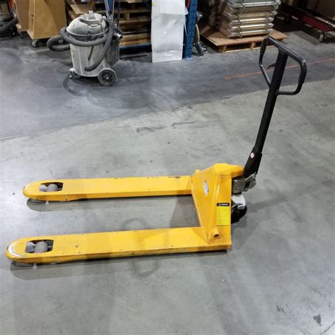 Used pallet jack. Aug 31, 2022 · The length is usually between 48 and 60 inches. The height of the pallet jack can vary but is typically between 6 and 8 inches. These dimensions will vary depending on the manufacturer of the pallet jack. When it comes to using a pallet jack, there are a few things to keep in mind. First, you must ensure that the … 