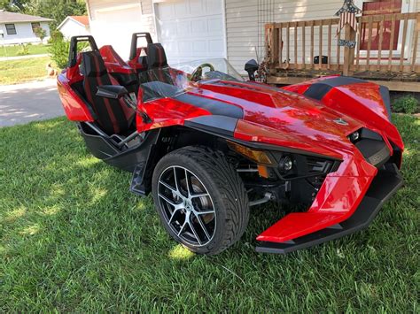for Sale. View Models | View Colors | View New | View Used | View States | Under $5000 | Under $2000 | About Slingshot Motorcycle Trike Motorcycles. Slingshot Trike Motorcycles : For more than 50 years, Slingshot has been making machines that not only take you out there, they offer you a way out. A break from the routine.. 